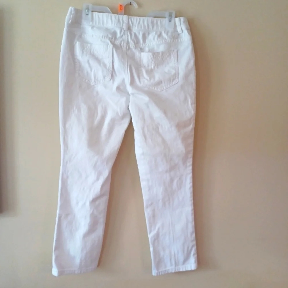 Chicos jeans Platinum white cropped Chicos size 0 USA small 4-6 - Picture 3 of 6